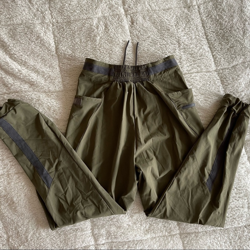 Gymshark Box Utility Joggers Khaki